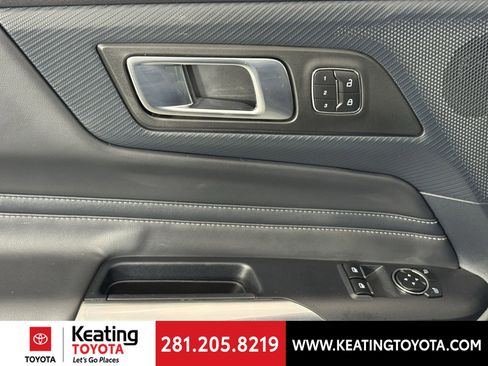 Used 2024 Ford Mustang GT Premium image 12