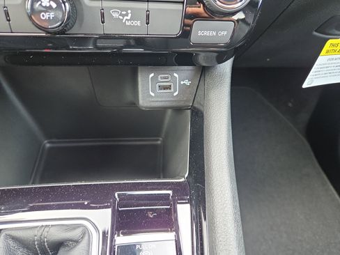 New 2026 Jeep Compass Latitude image 12