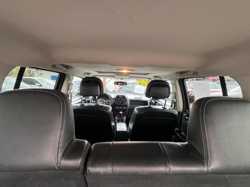 Used 2016 Jeep Patriot High Altitude AWD/4WD image 8