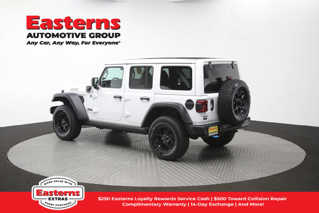 Used 2024 Jeep Wrangler Unlimited AWD/4WD image 68