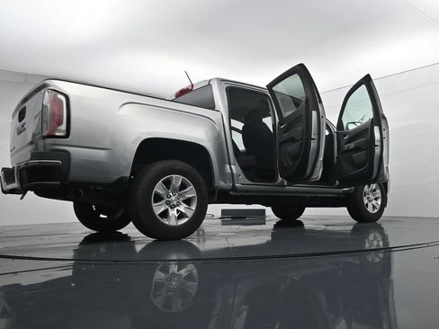 Used 2017 GMC Canyon SLE RWD image 29