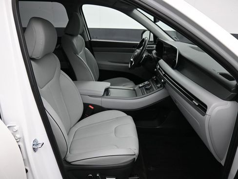 Used 2023 Hyundai Palisade SEL image 27