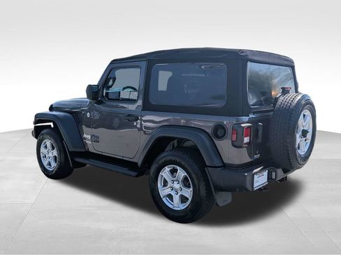 Used 2020 Jeep Wrangler Sport AWD/4WD image 7
