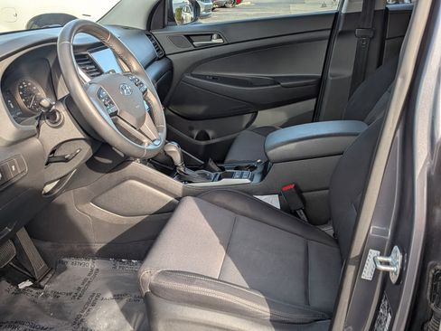 Used 2018 Hyundai Tucson Sport image 16