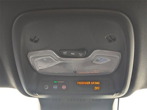 New 2026 GMC Canyon Elevation w/ Convenience Package image 22