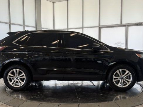 Used 2015 Ford Edge SEL w/ Equipment Group 201A AWD/4WD image 8
