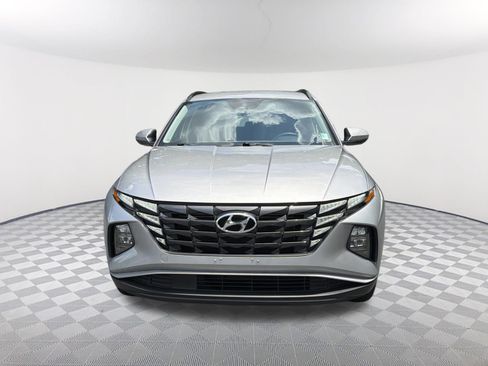 Used 2024 Hyundai Tucson SEL FWD image 2