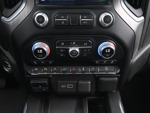 Used 2020 GMC Sierra 1500 Denali w/ Technology Package AWD/4WD image 38