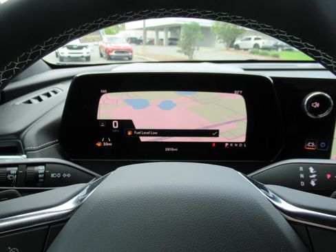 Used 2026 Chevrolet Traverse LT FWD image 26