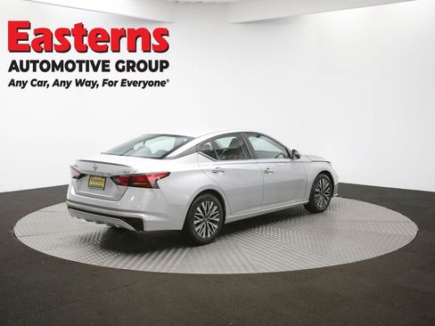 Used 2023 Nissan Altima 2.5 SV image 39