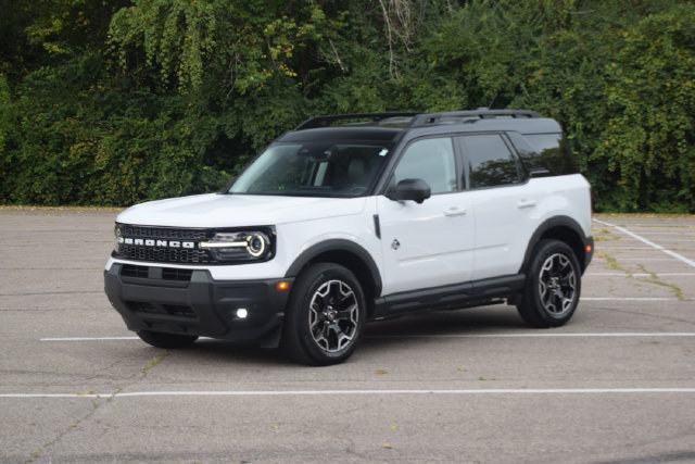 Used 2025 Ford Bronco Sport Outer Banks w/ Outer Banks Tech Package+ AWD/4WD image 21