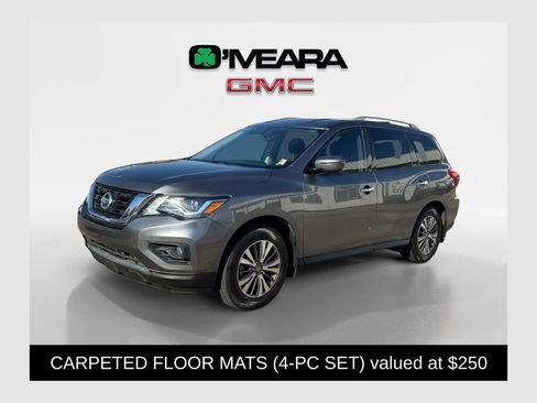 Used 2020 Nissan Pathfinder SV image 1