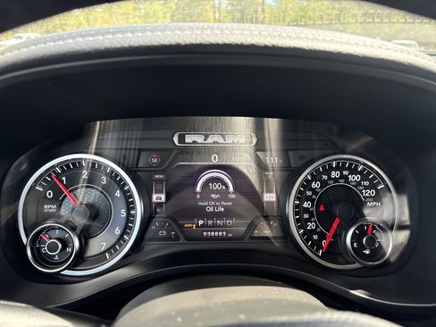 Used 2022 RAM 1500 Laramie RWD image 20