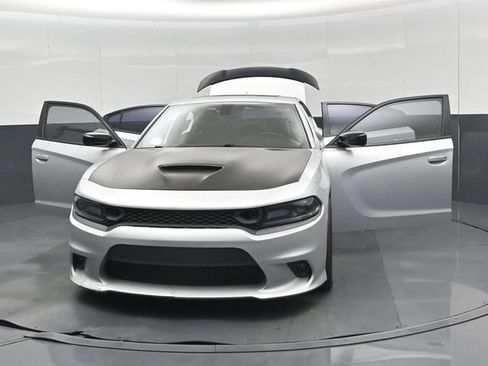 Used 2020 Dodge Charger R/T w/ Plus Group RWD image 56