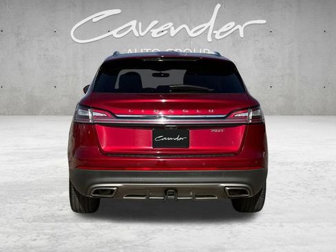 Used 2019 Lincoln Nautilus Reserve FWD image 15