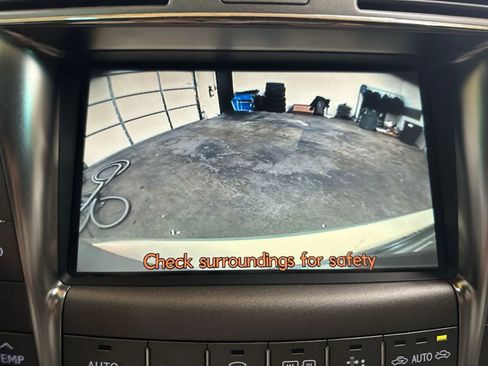Used 2009 Lexus LS 460 RWD image 19