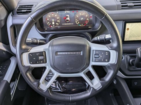 Used 2021 Land Rover Defender 110 X-Dynamic HSE AWD/4WD image 17