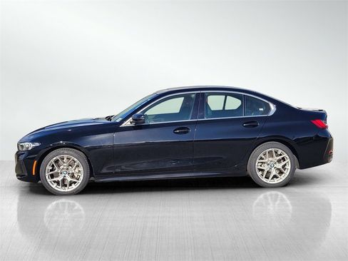 Used 2025 BMW 330i Sedan image 7