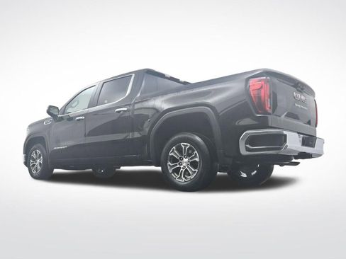 Used 2025 GMC Sierra 1500 SLT RWD image 35