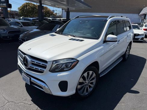 Used 2017 Mercedes-Benz GLS 450 4MATIC image 2