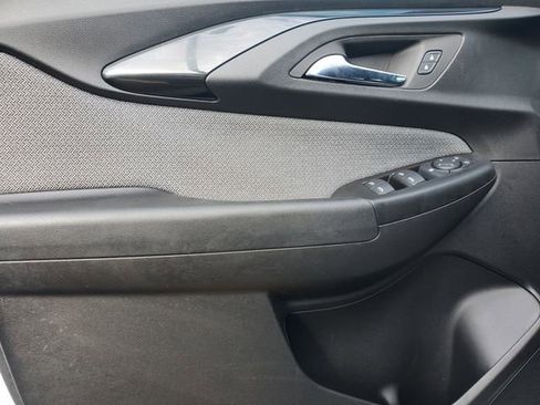 Certified 2023 Chevrolet TrailBlazer LT w/ Convenience Package image 18