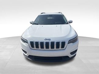 Used 2019 Jeep Cherokee Latitude Plus w/ Cold Weather Group AWD/4WD video 2