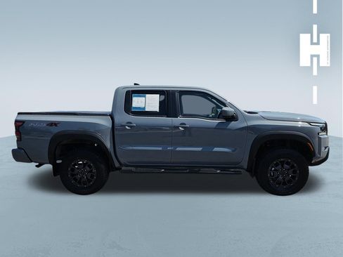 Used 2023 Nissan Frontier PRO-4X w/ Pro-4X Premium Package AWD/4WD image 3