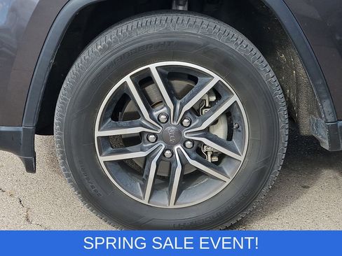 Used 2019 Jeep Grand Cherokee Limited image 4