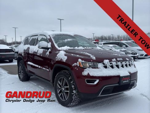 Used 2017 Jeep Grand Cherokee Limited w/ Trailer Tow Group IV image 1