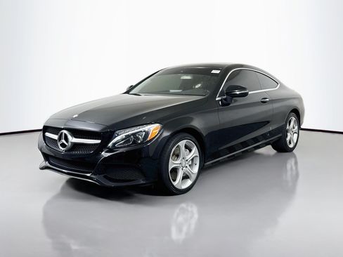 Used 2017 Mercedes-Benz C 300 Coupe image 4