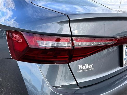 Used 2025 Volkswagen Jetta S image 30