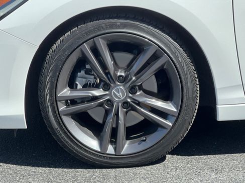 Used 2023 Acura Integra A-Spec image 12