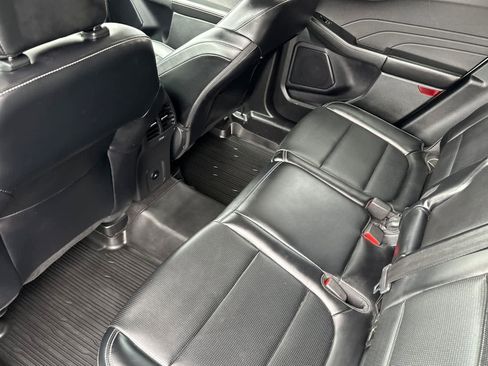 Certified 2025 Ford Escape Platinum image 4