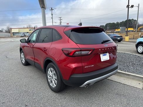 New 2026 Ford Escape Active image 9