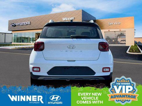 New 2026 Hyundai Venue SEL image 6