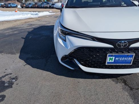 Used 2024 Toyota Corolla SE image 9