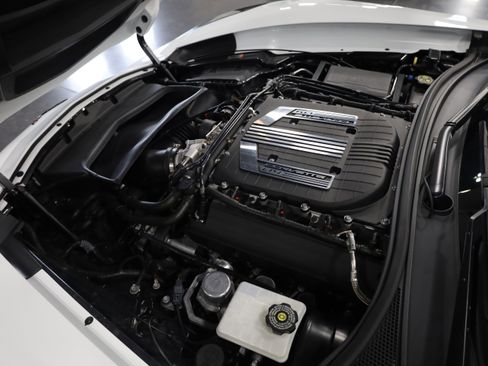 Used 2016 Chevrolet Corvette Z06 w/ 2LZ Preferred Equipment Group image 36