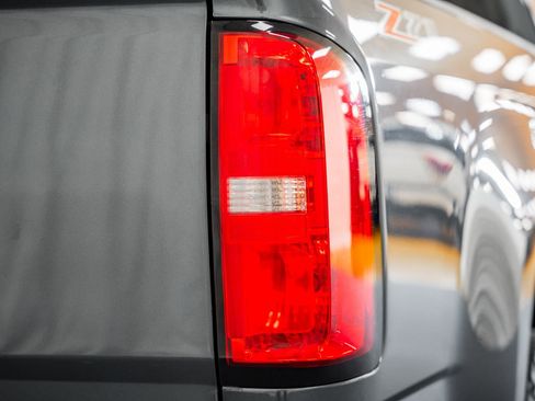 Used 2016 Chevrolet Colorado Z71 image 13