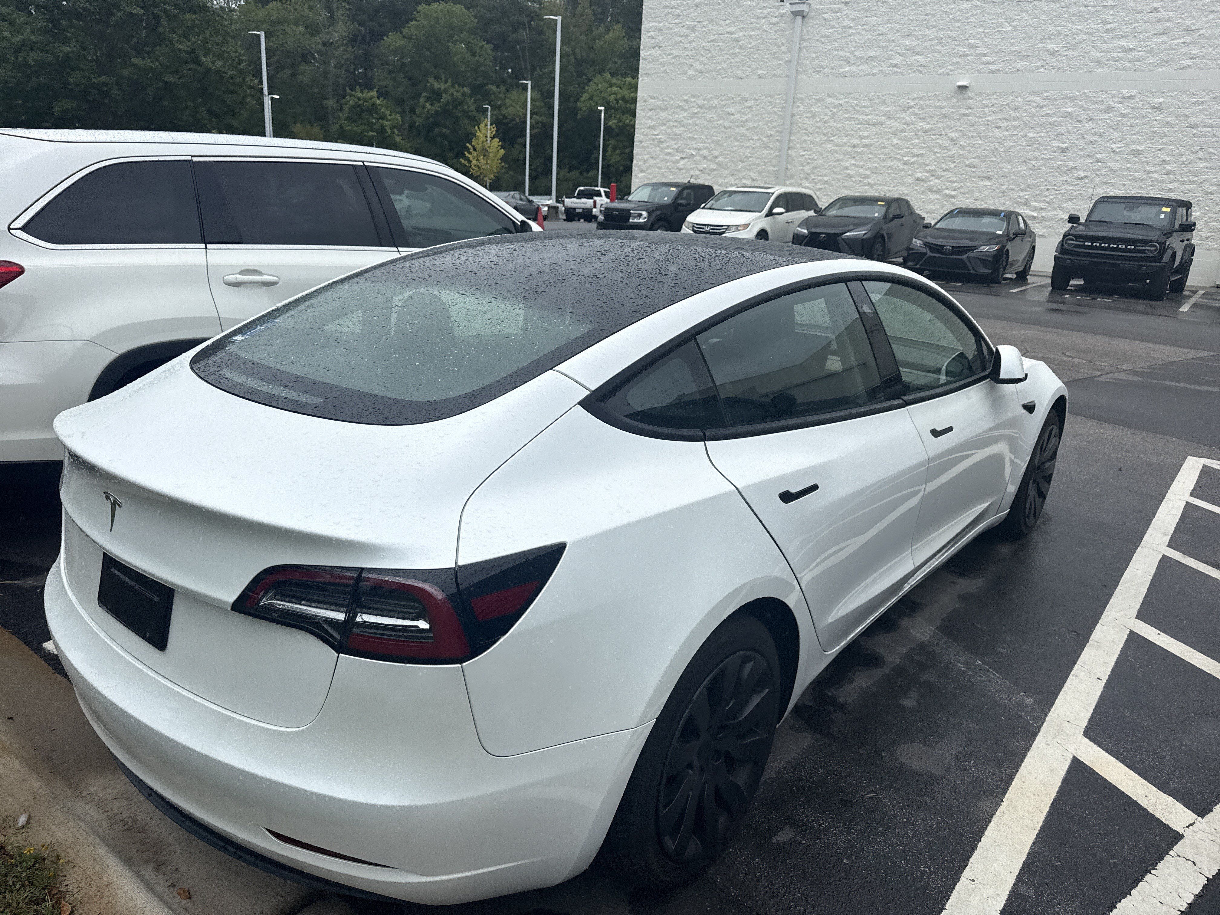 Used 2023 Tesla Model 3 Standard Range RWD image 6