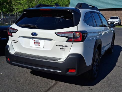 Certified 2025 Subaru Outback Onyx Edition AWD/4WD image 6