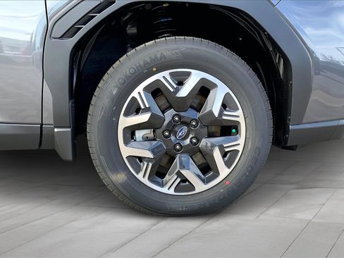 Used 2026 Subaru Forester Premium image 13