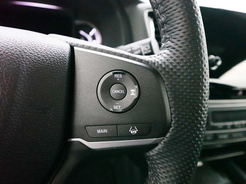 Used 2023 Honda Passport EX-L image 18