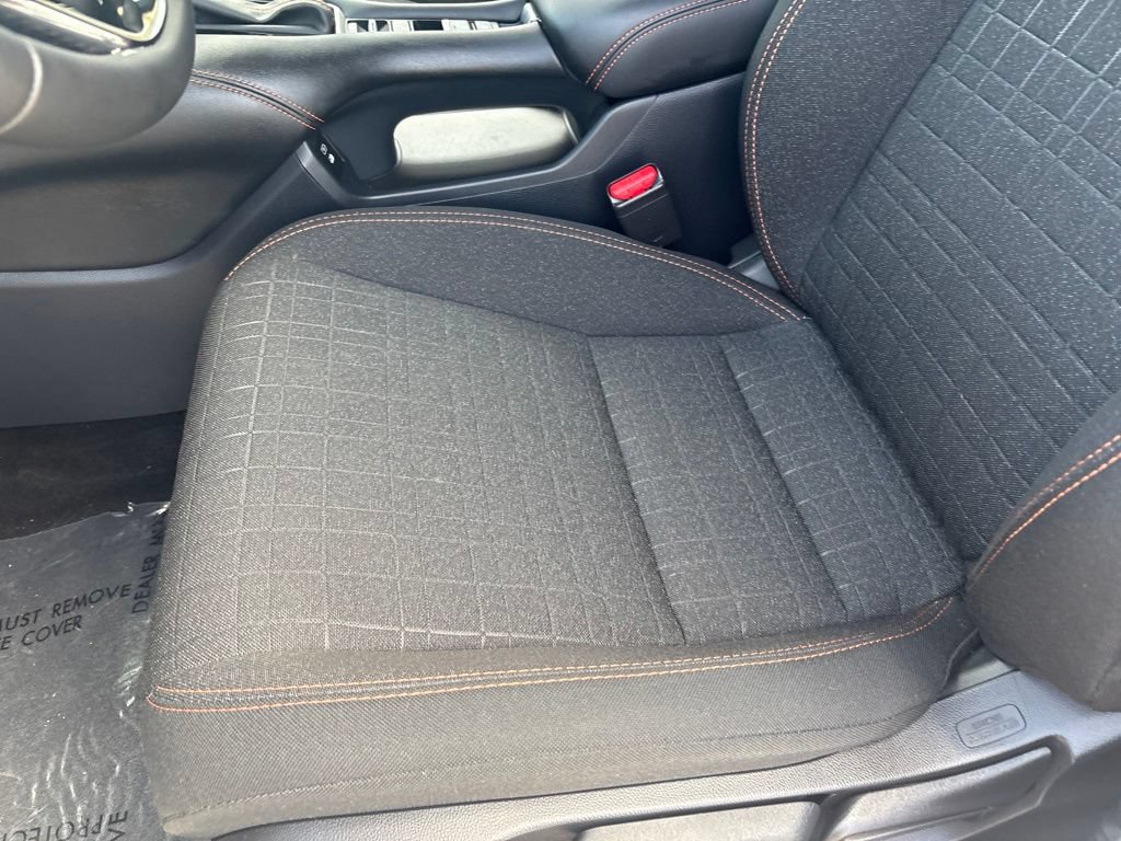 Certified 2025 Honda HR-V Sport image 12