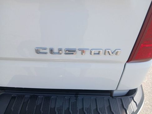 Used 2024 Chevrolet Silverado 1500 Custom image 10