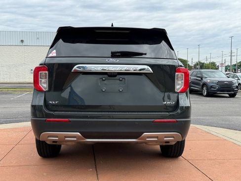 Used 2023 Ford Explorer XLT w/ Equipment Group 202A AWD/4WD image 5