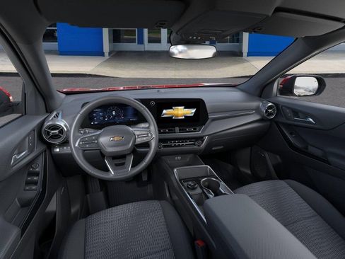 New 2026 Chevrolet Equinox LT AWD/4WD image 15