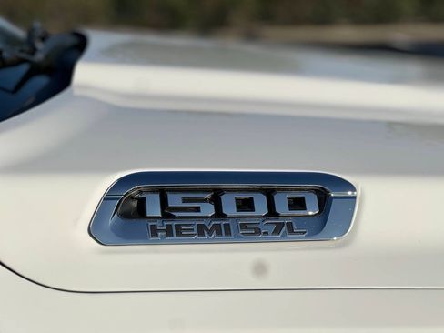 Used 2020 RAM 1500 Big Horn RWD image 36