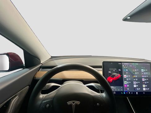 Used 2020 Tesla Model Y Long Range image 7