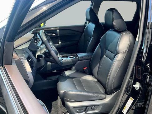 Certified 2023 Nissan Rogue SL w/ SL Premium Package AWD/4WD image 8