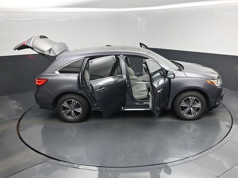 Used 2018 Acura MDX FWD image 18